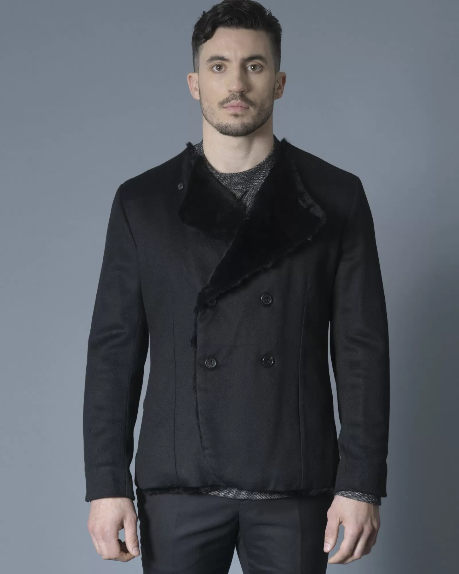 La Piscine Paris Blouson en cachemire et lapin Ly Adams Noir Fashion
