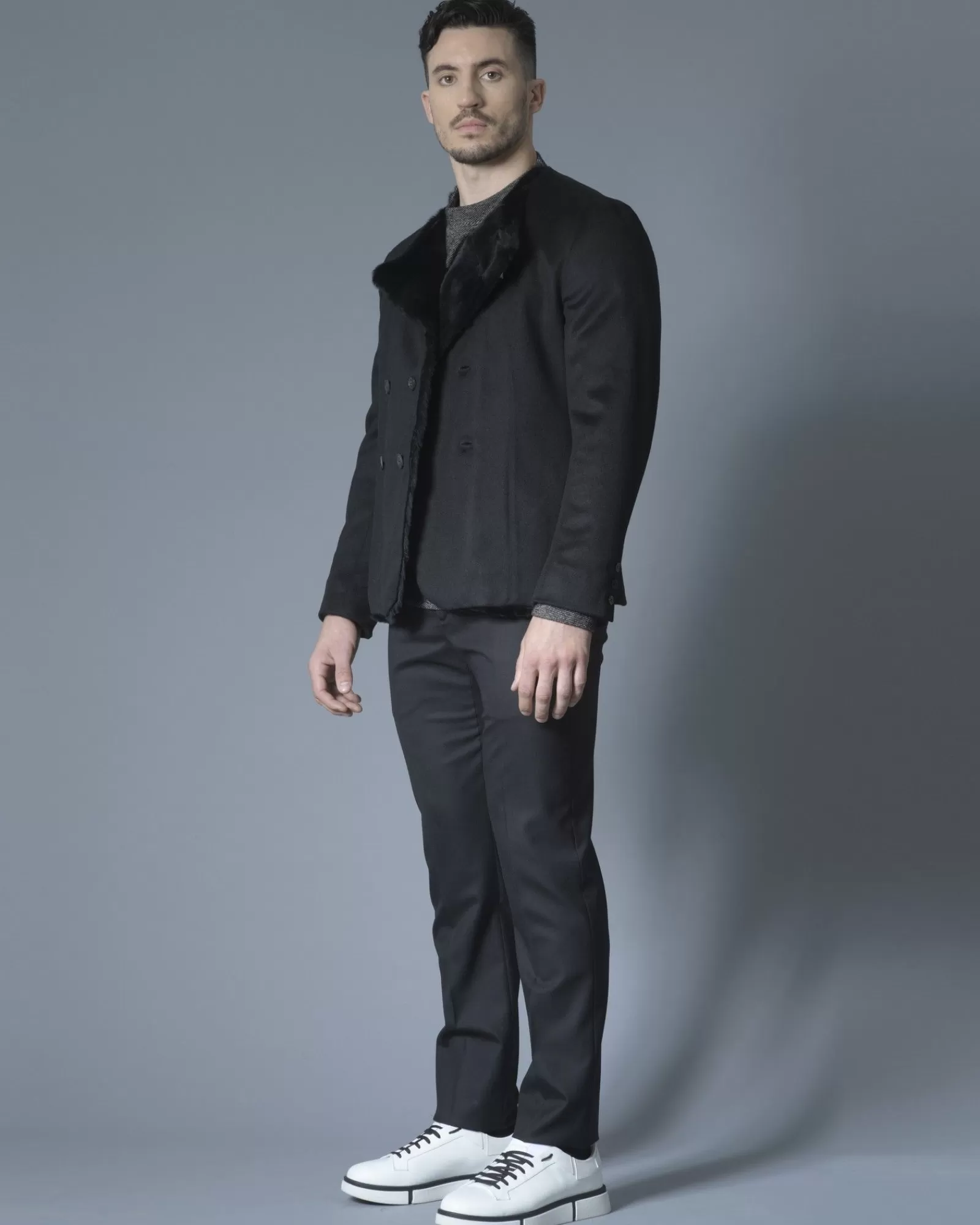 La Piscine Paris Blouson en cachemire et lapin Ly Adams Noir Fashion