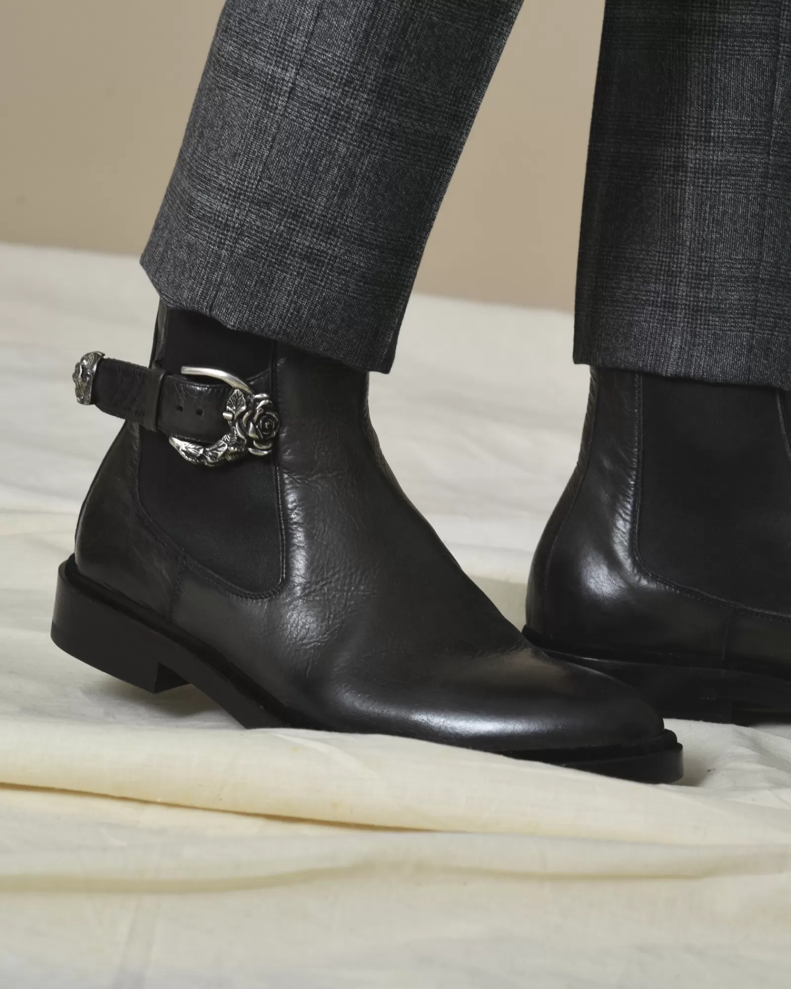 La Piscine Paris Bottines en cuir à boucle Raparo Kaki Online