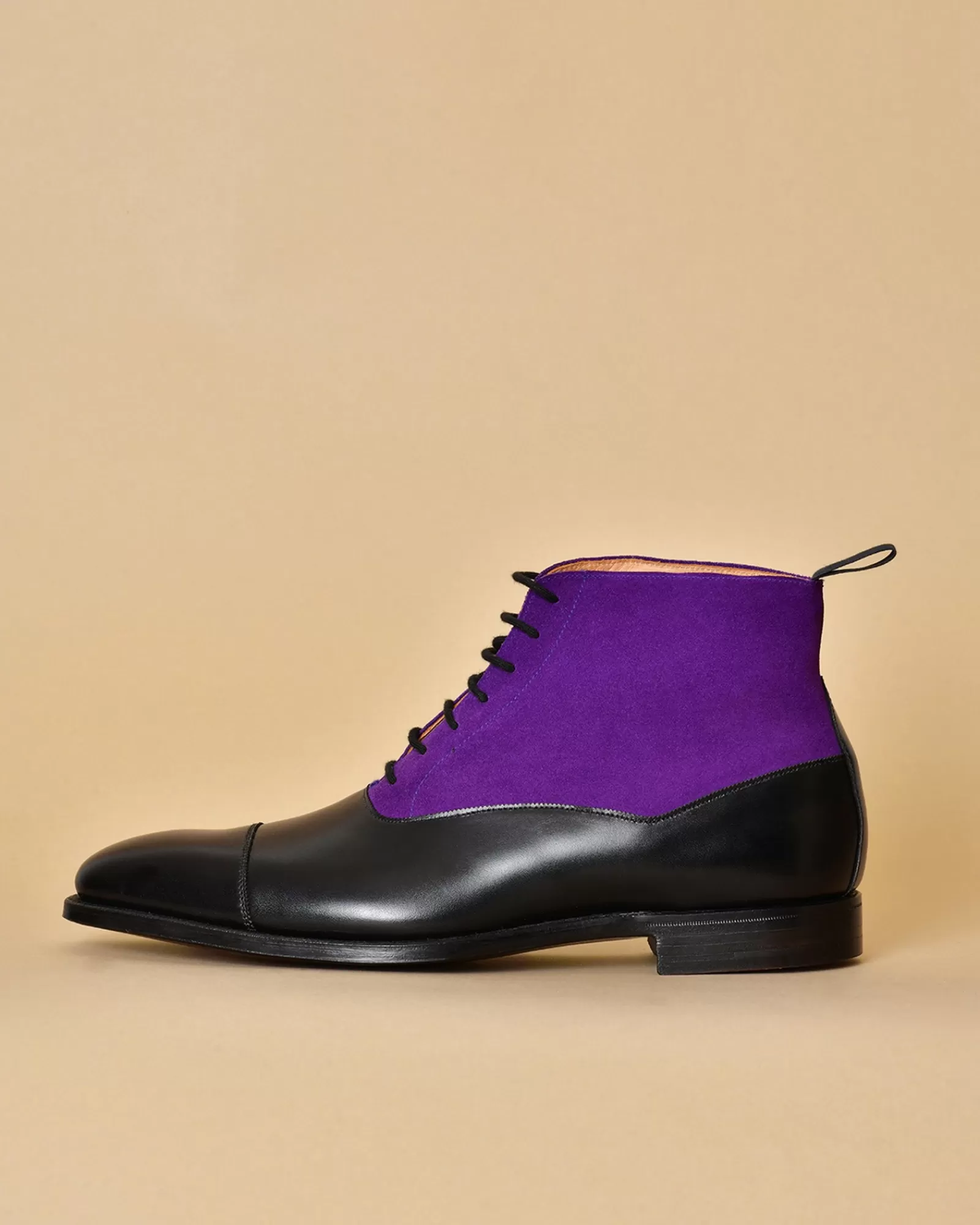 La Piscine Paris Bottines en cuir et suède violet Crockett & Jones Noir Cheap