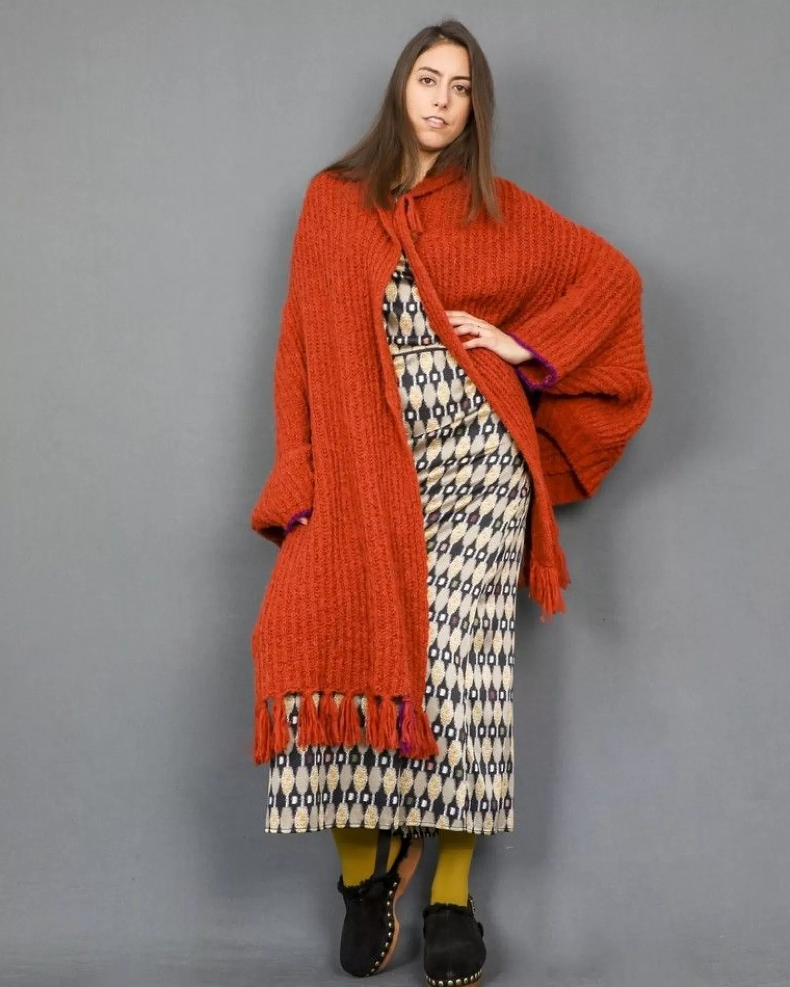 La Piscine Paris Cardigan à col châle en laine avec une broche bijoux Forte Forte Orange Store