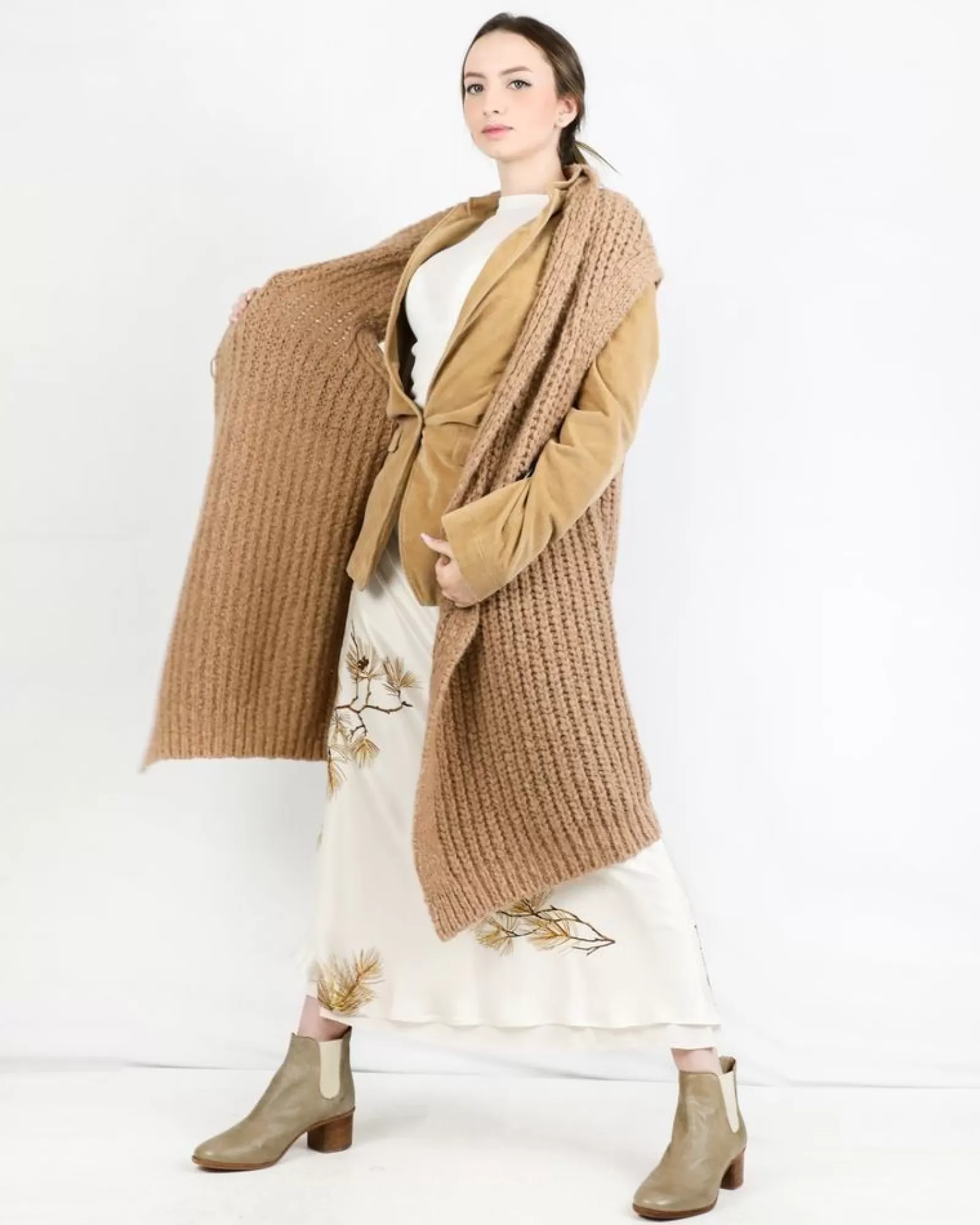 La Piscine Paris Cardigan sans manches en laine mélangée Pomandère Beige New