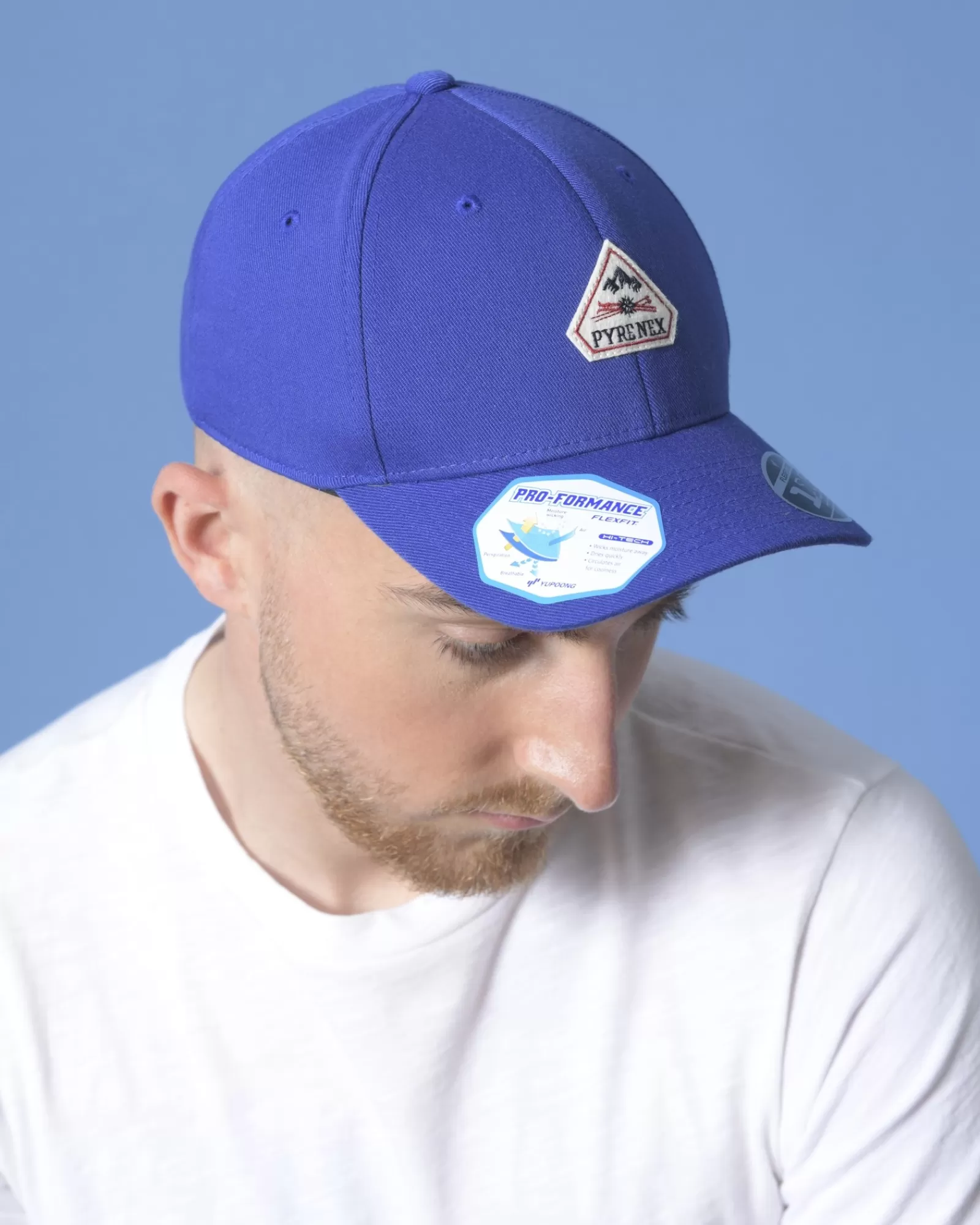 La Piscine Paris Casquette e Pyrenex Bleu Store