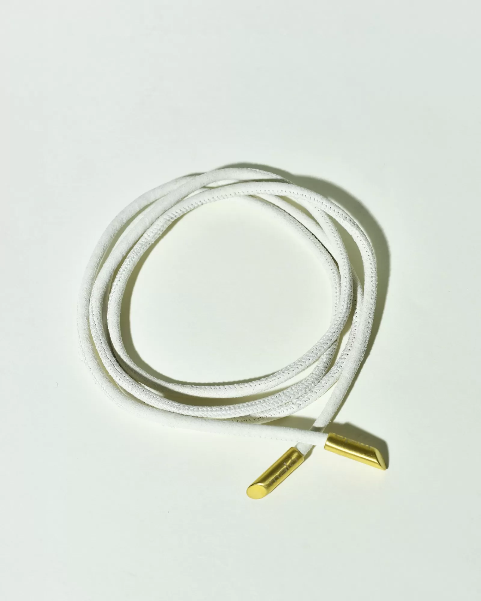 La Piscine Paris Ceinture fine en daim Malo Blanc Sale