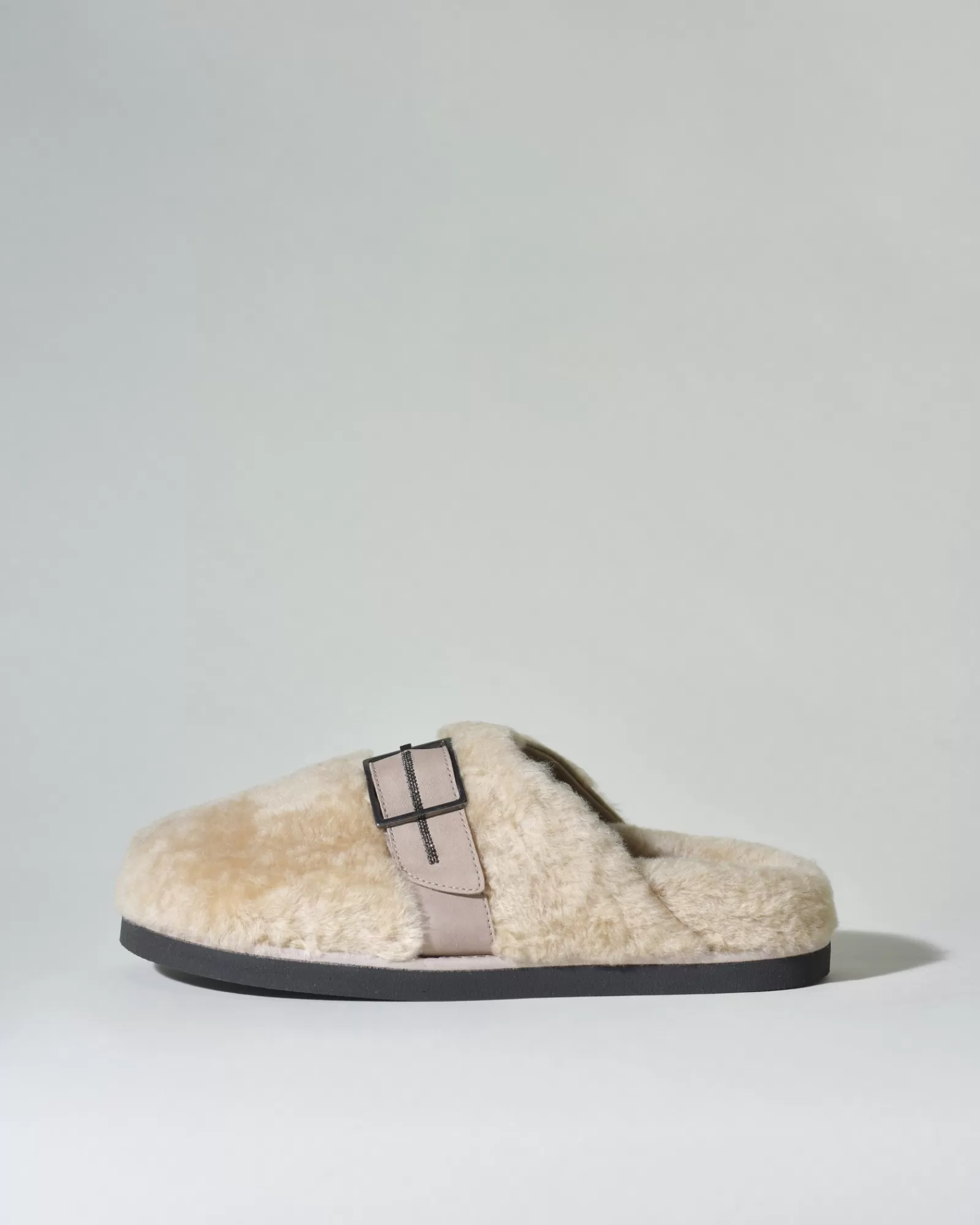 La Piscine Paris Chaussures de ville en peaux lainée duveteuse Peserico Beige Fashion
