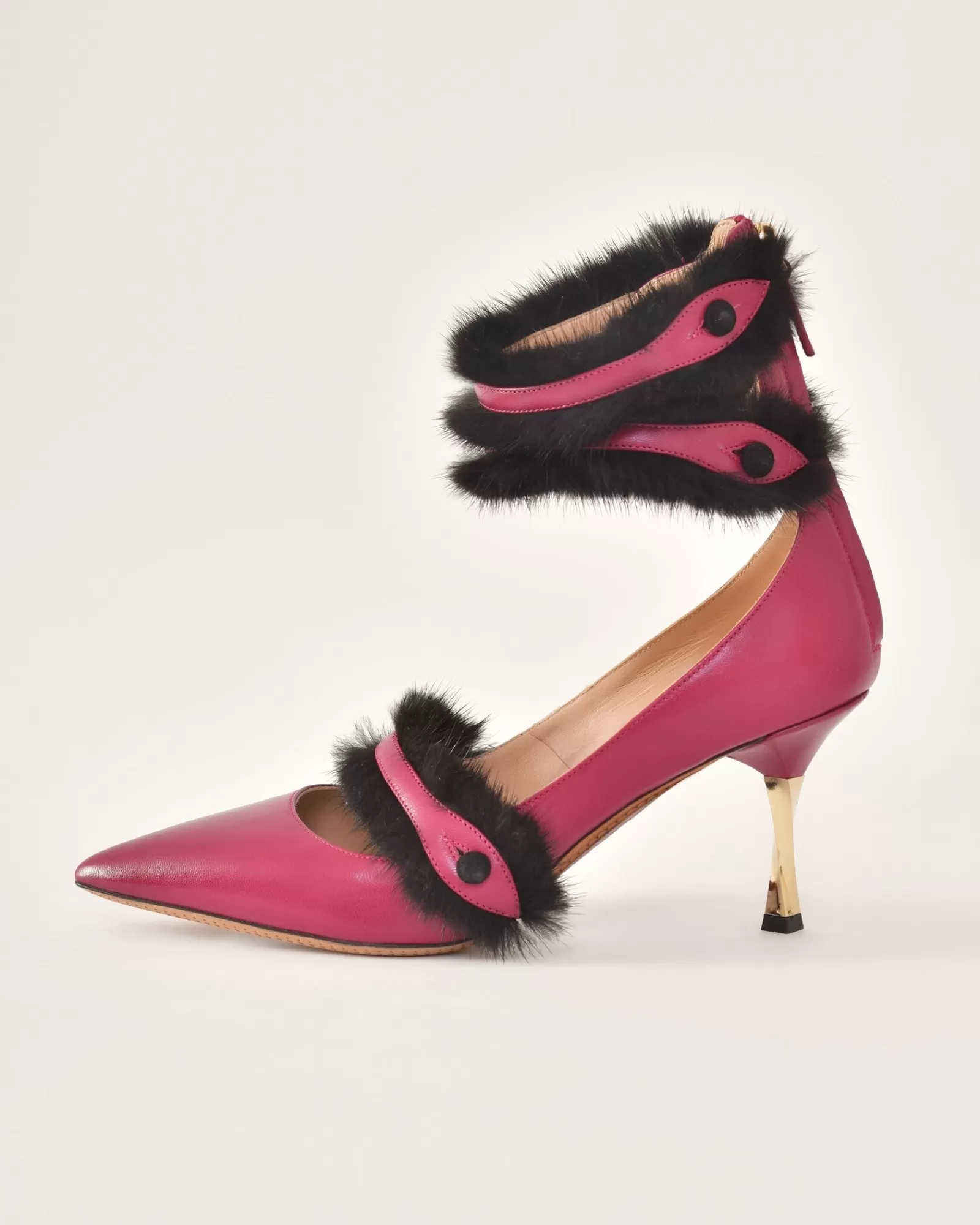 La Piscine Paris Escarpins à détails en fourrure Valentino Violet Clearance