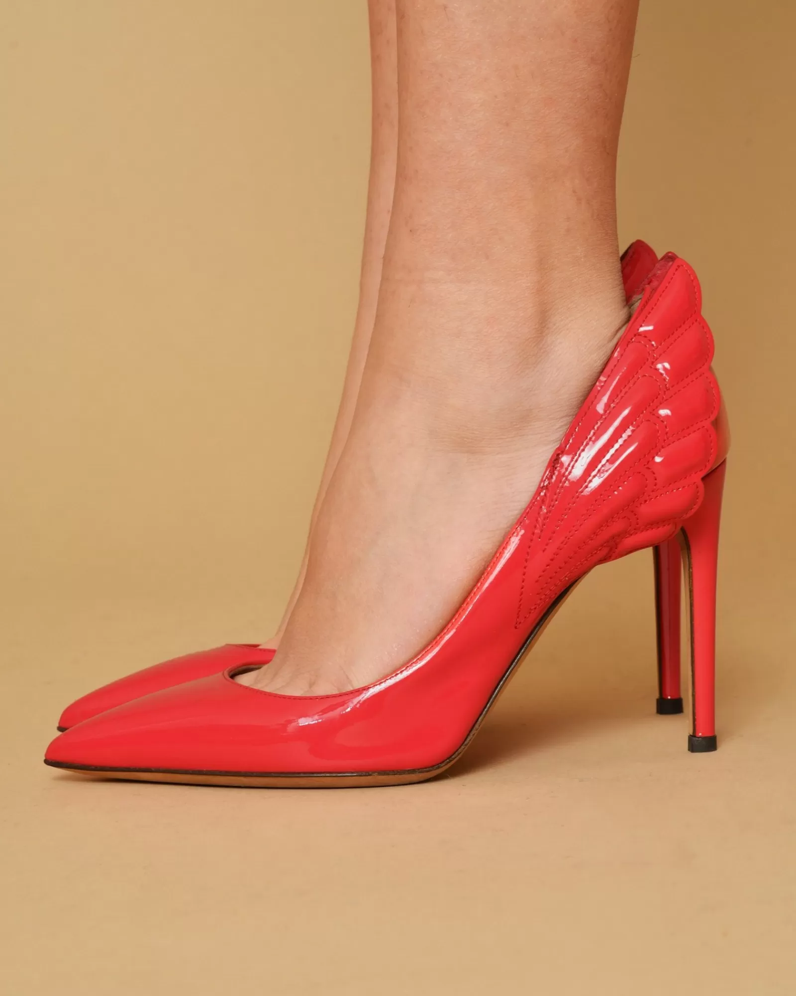 La Piscine Paris Escarpins en cuir vernis Valentino Rouge Cheap