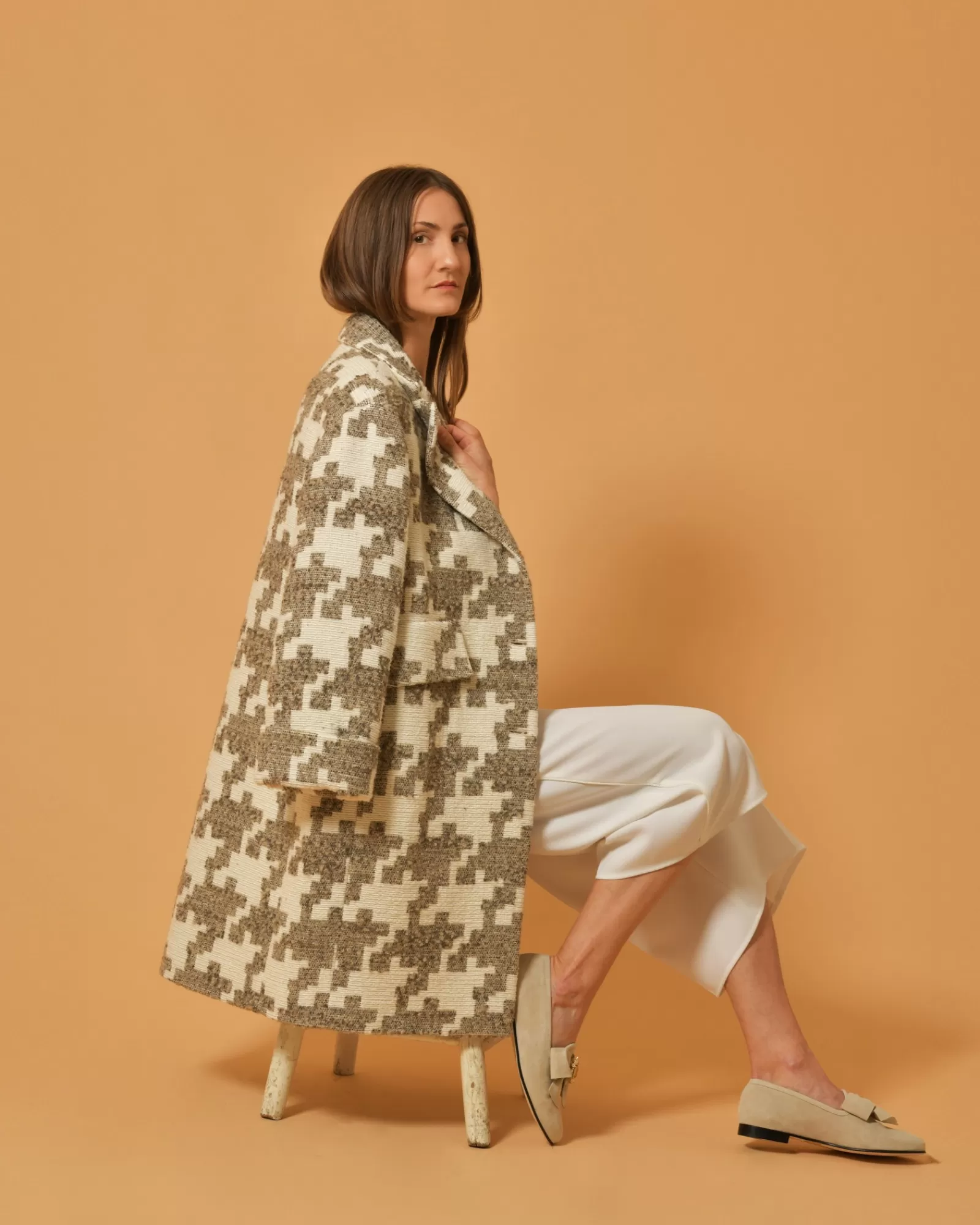 La Piscine Paris Manteau en coton mélangé à imprimé Mouche Taupe Store