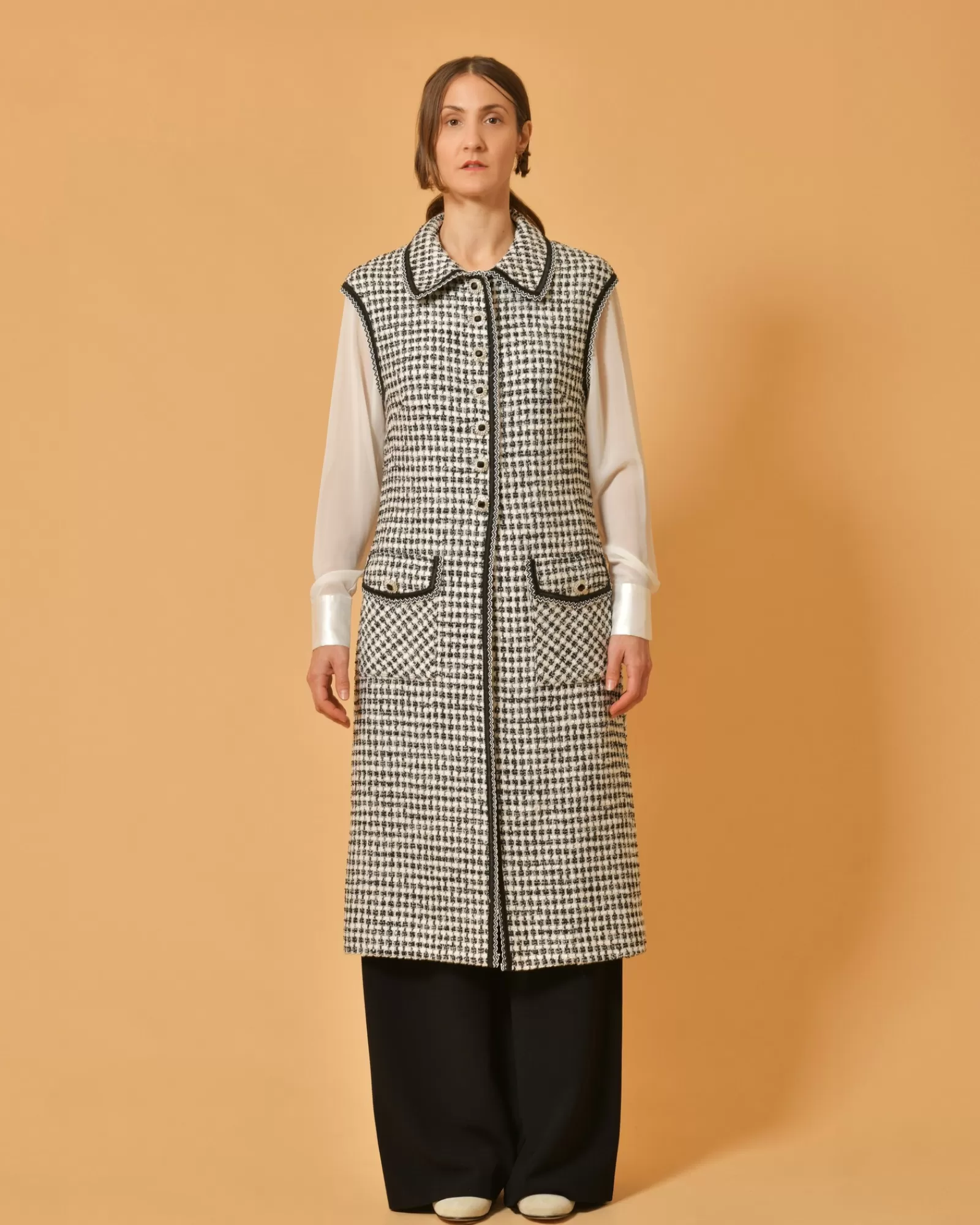 La Piscine Paris Manteau en tweed blanc et sans manches Edward Achour Noir New