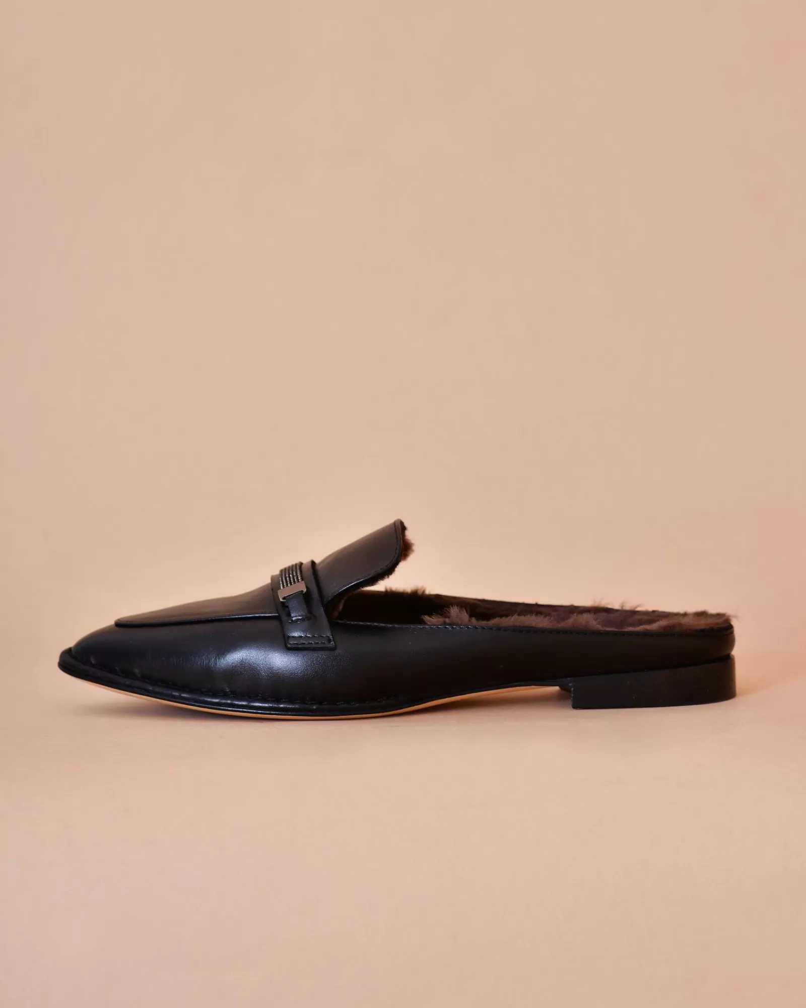 La Piscine Paris Mules en cuir à bout pointu Peserico Noir Clearance