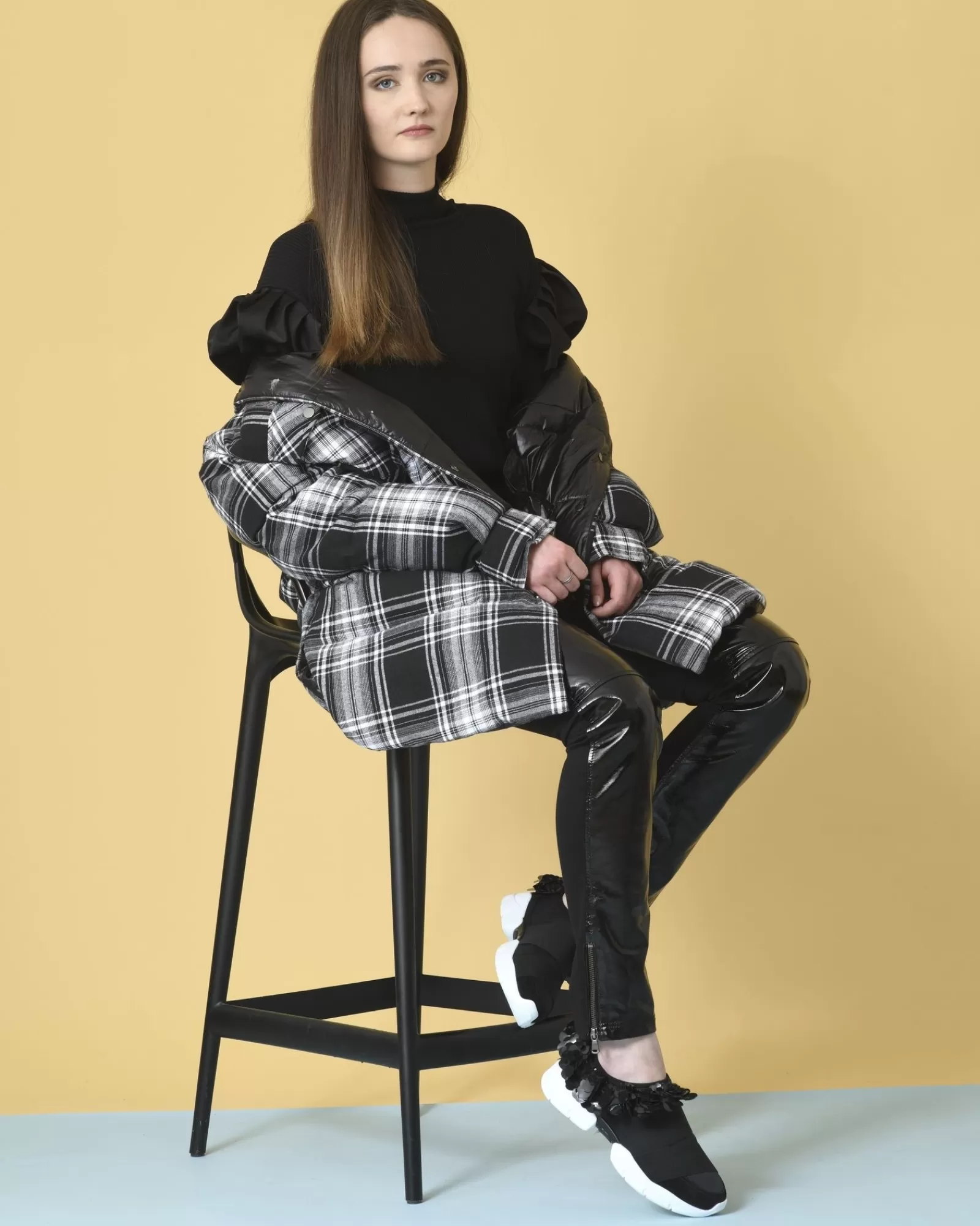 La Piscine Paris Pantalon bi-matière en cuir verni P.A.R.O.S.H Noir Shop