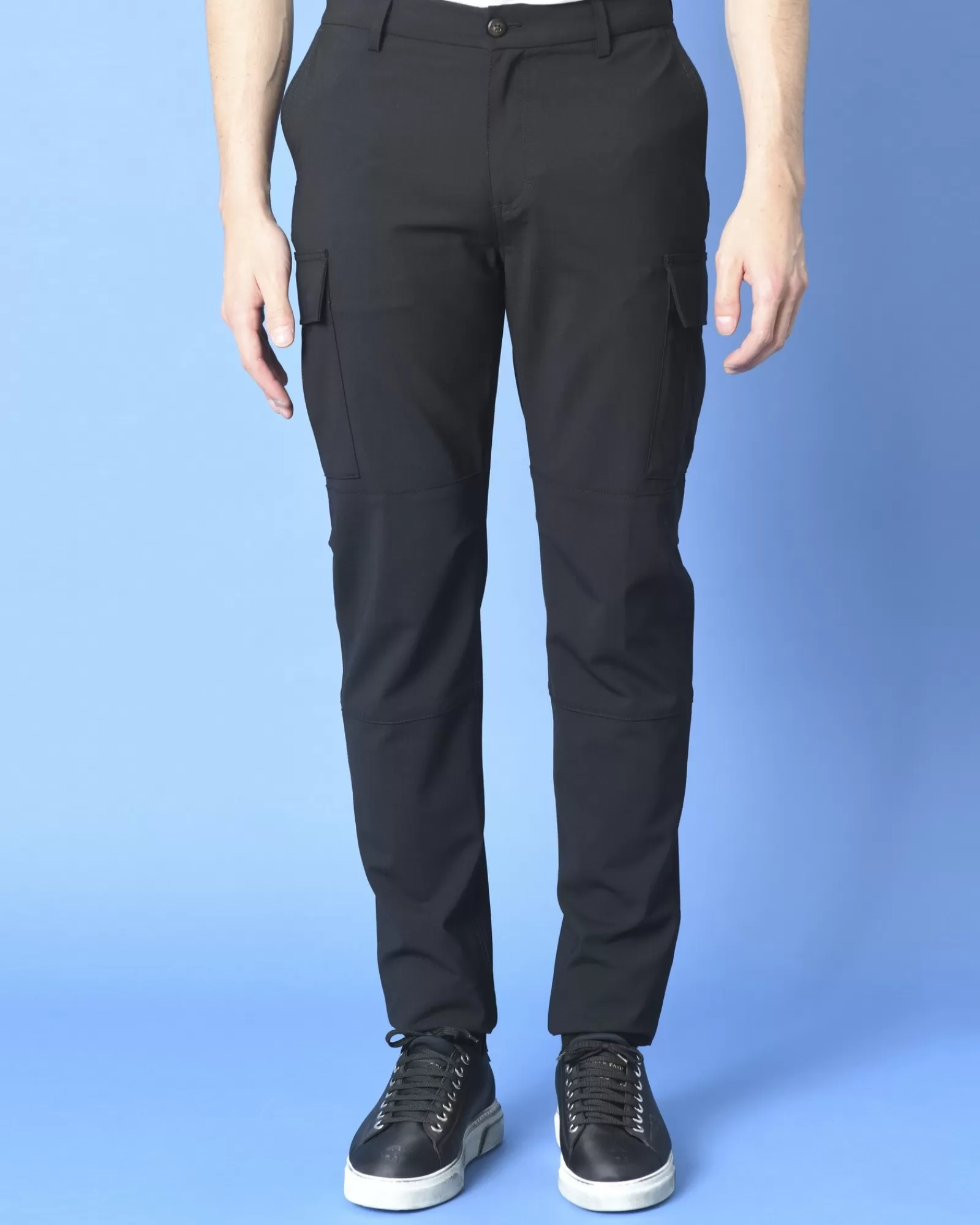La Piscine Paris Pantalon cargo en laine Eleventy Noir Hot