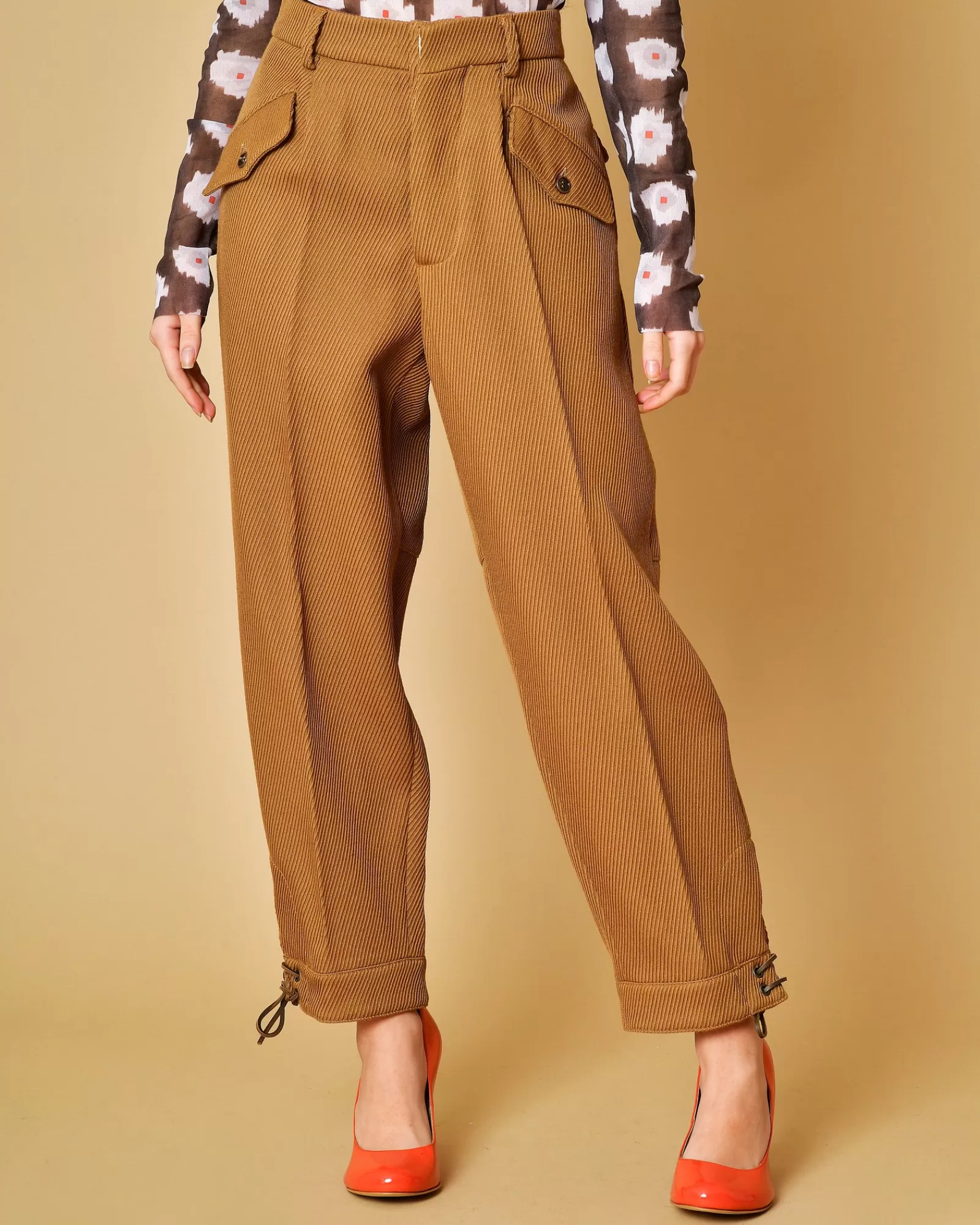 La Piscine Paris Pantalon carotte en laine côtelé La Sartoria Camel Cheap