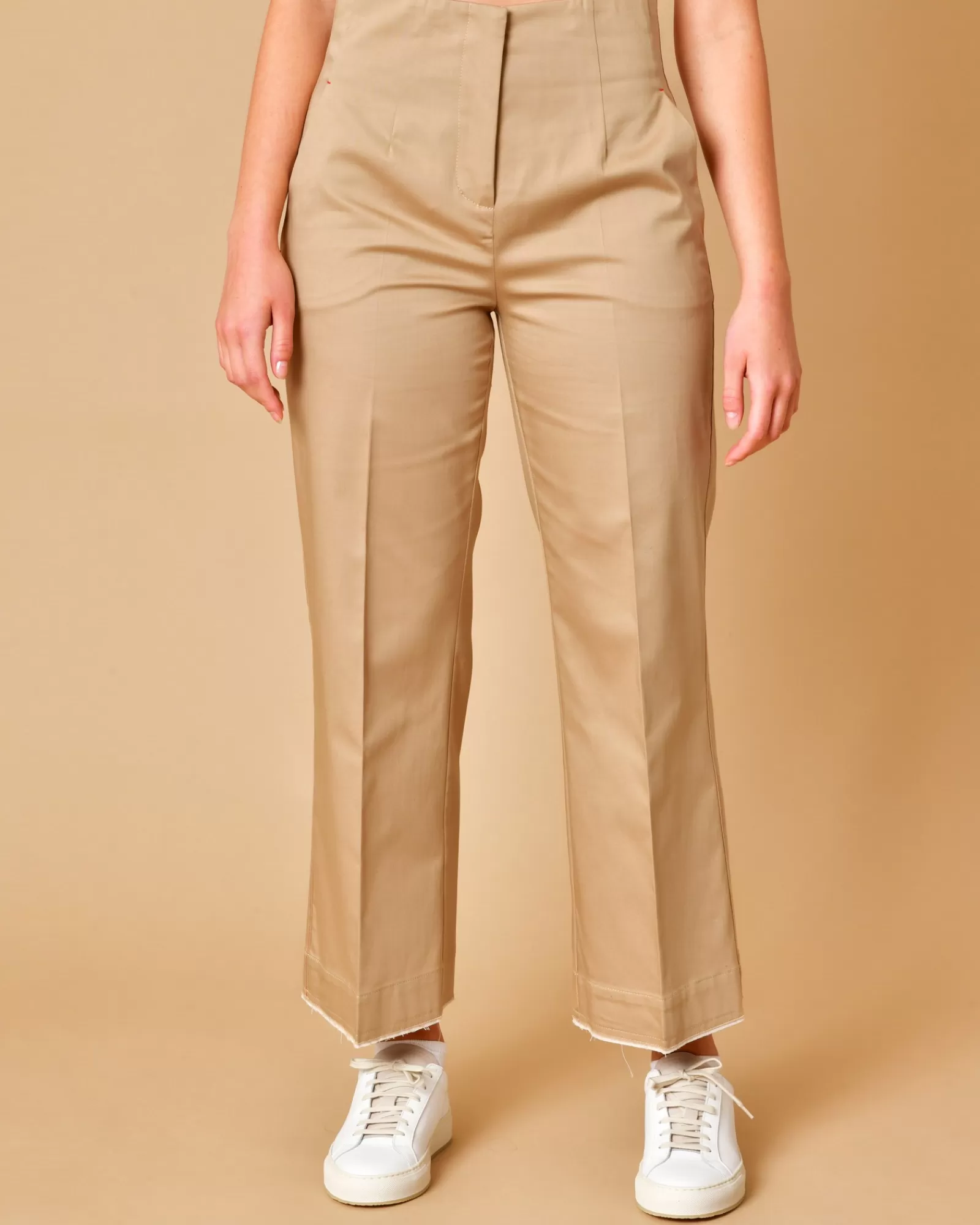 La Piscine Paris Pantalon en coton avec surpiqûres rouges Beatrice B Beige Clearance
