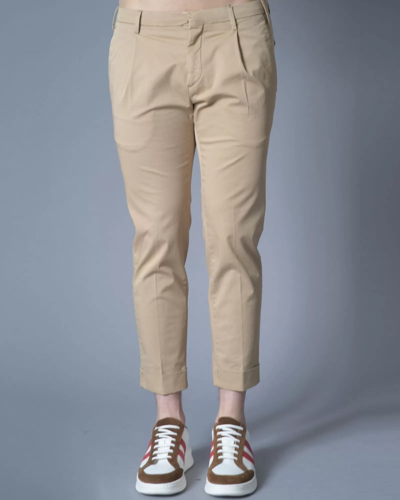 La Piscine Paris Pantalon en coton et stretch plissé Not to be found Beige Hot