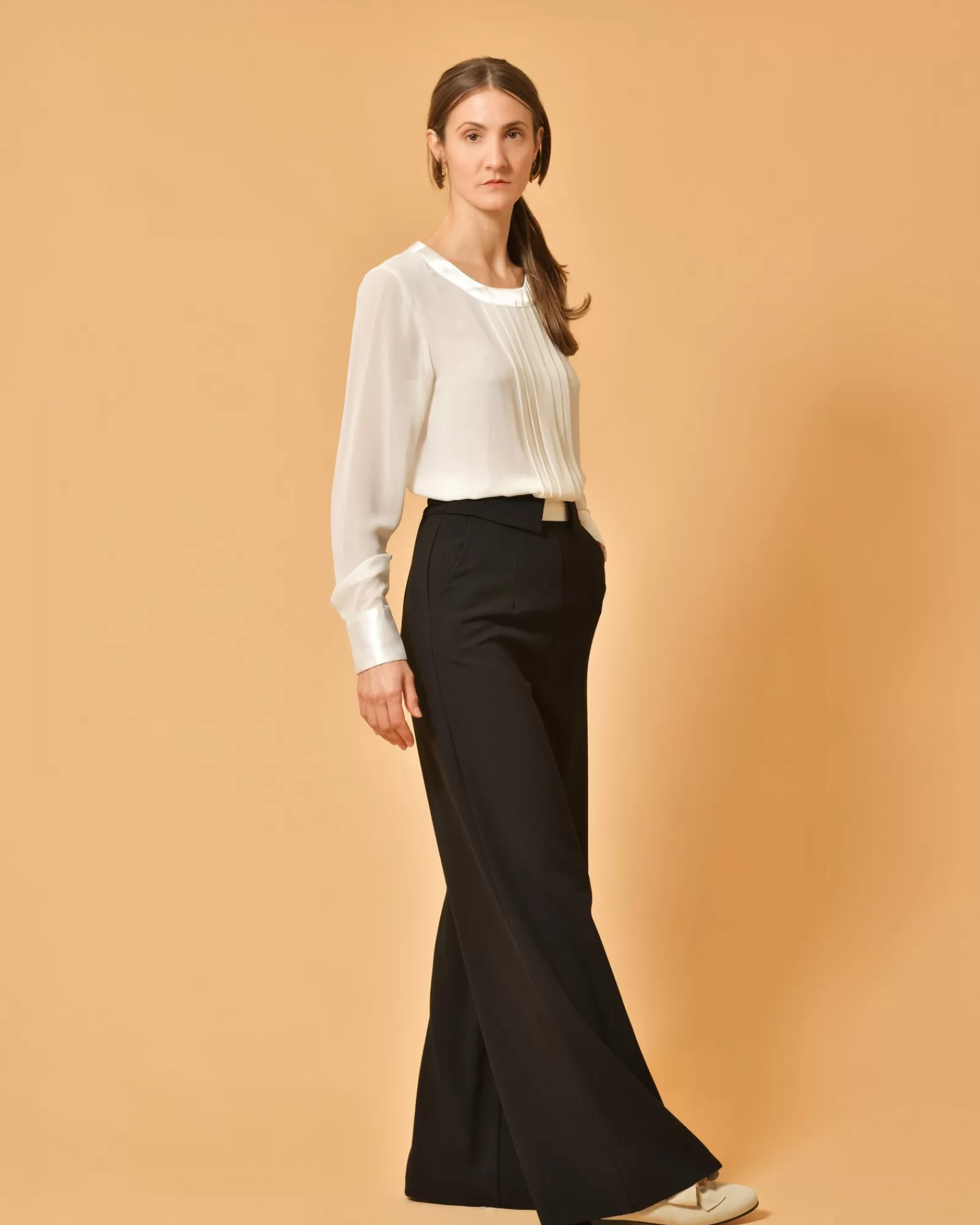 La Piscine Paris Pantalon en crêpe à empiècement Edward Achour Noir Best Sale