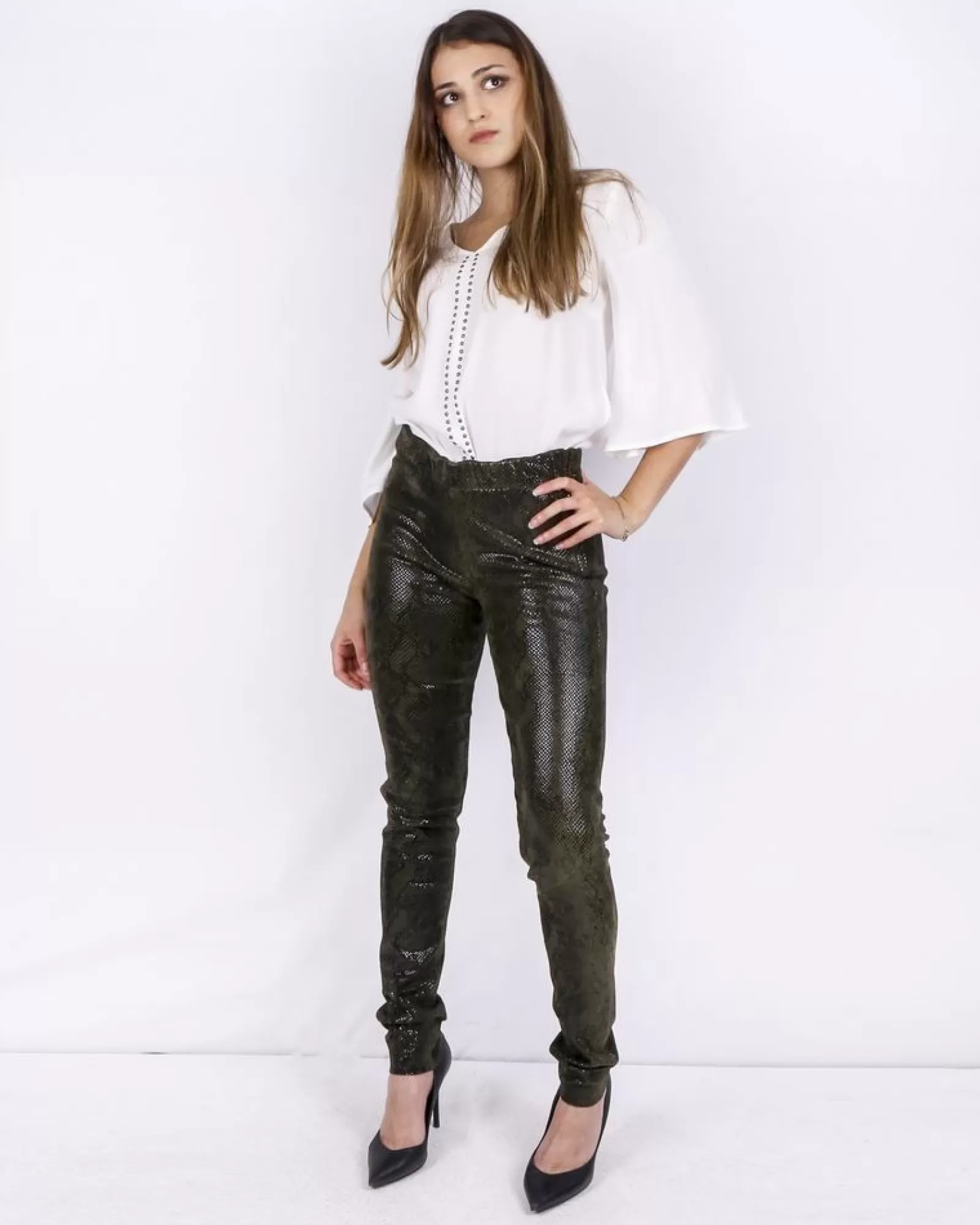 La Piscine Paris Pantalon en cuir façon reptile Arma Kaki Online