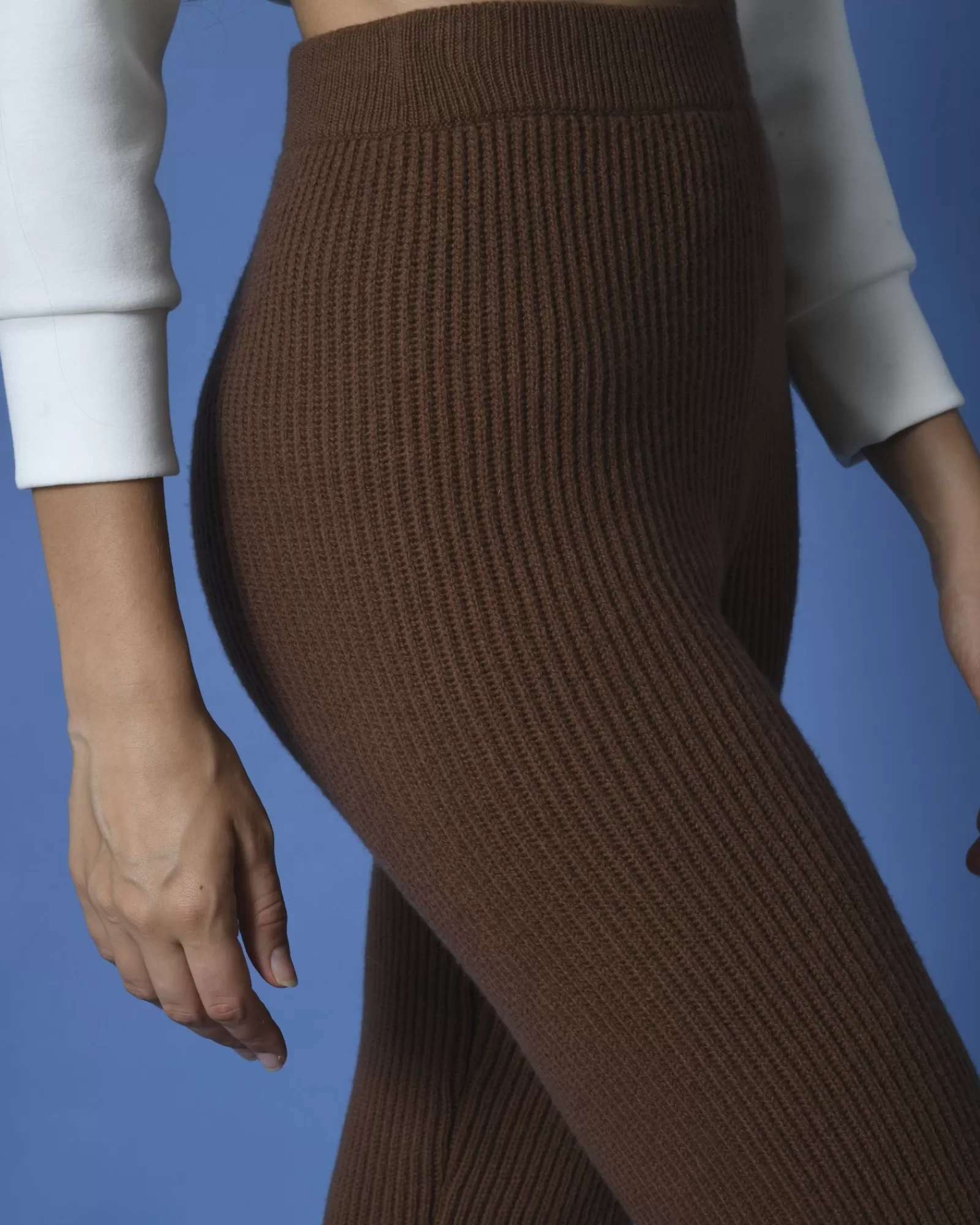 La Piscine Paris Pantalon en maille Tela Marron Online