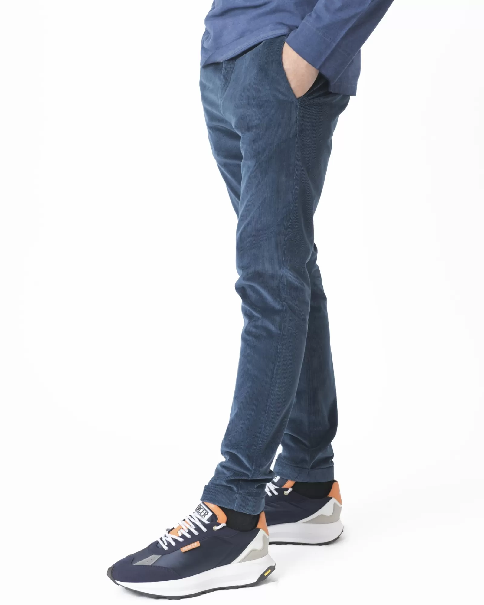 La Piscine Paris Pantalon en velours côtelé Michele Carbone Bleu Fashion