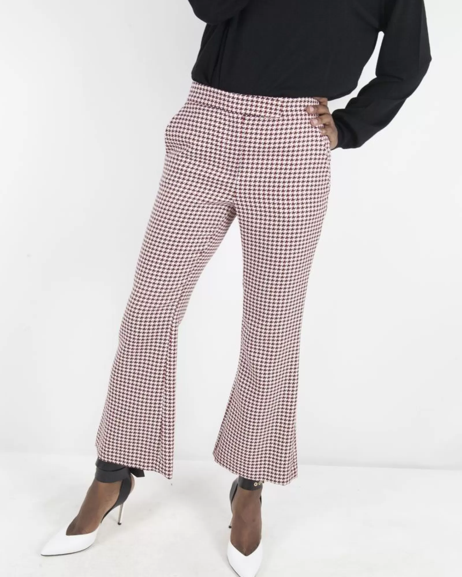 La Piscine Paris Pantalon palazzo à carreaux rouges Space Simona Corsellini Blanc Store
