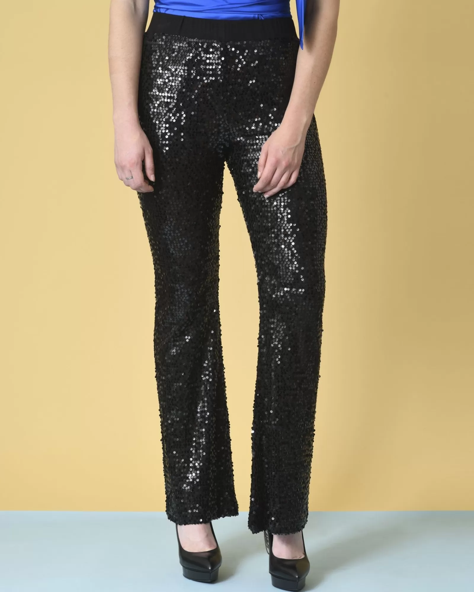 La Piscine Paris Pantalon évasé à sequins P.A.R.O.S.H Noir Store