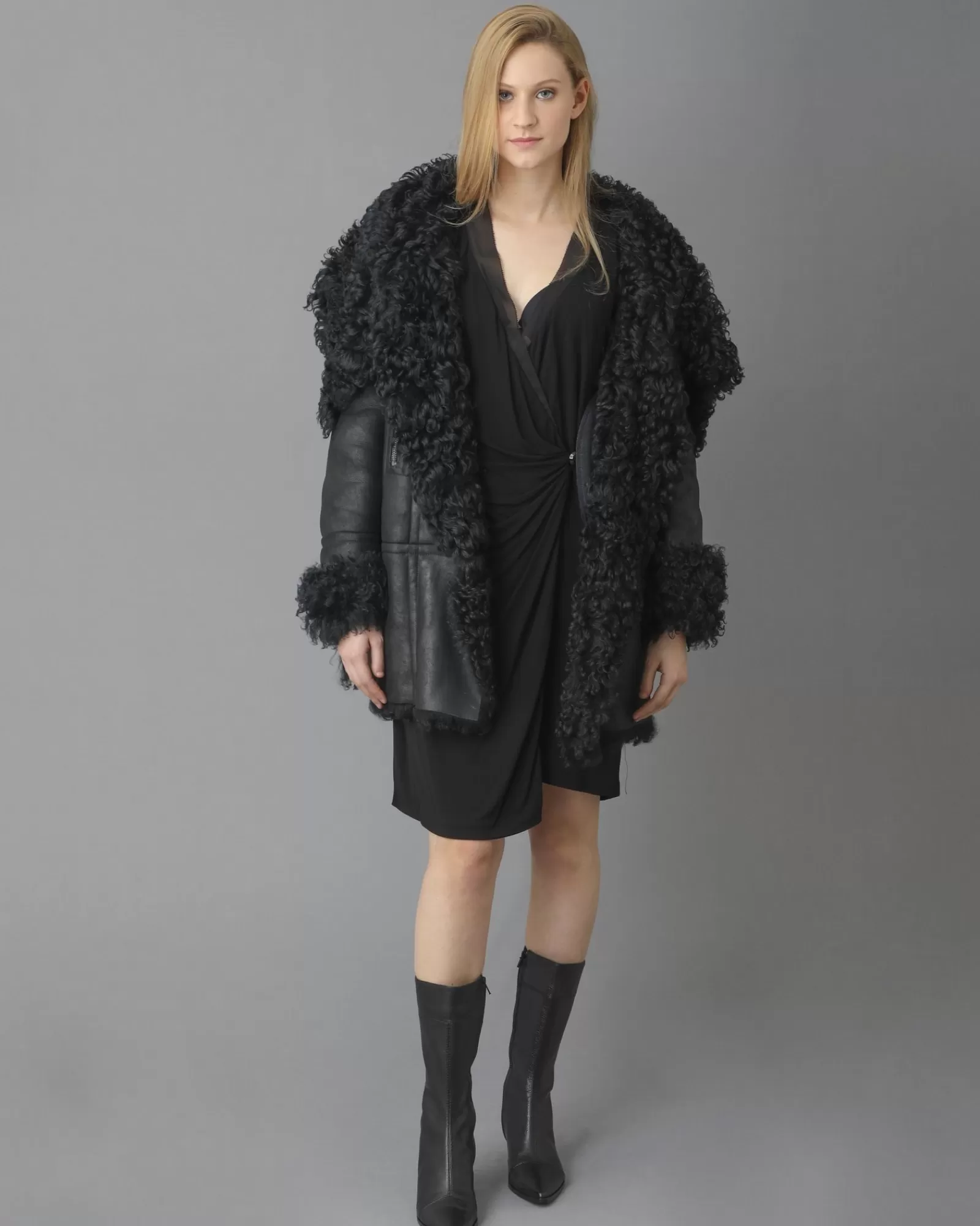 La Piscine Paris Robe asymétrique à fronces et ornement Emanuel Ungaro Noir Shop
