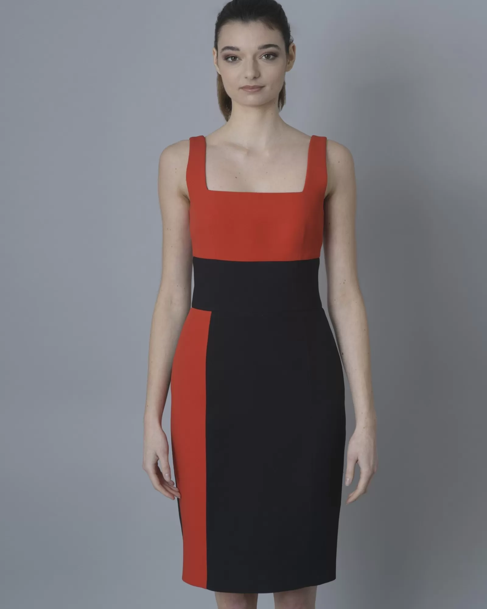 La Piscine Paris Robe bicolore Fausto Puglisi Rouge Store