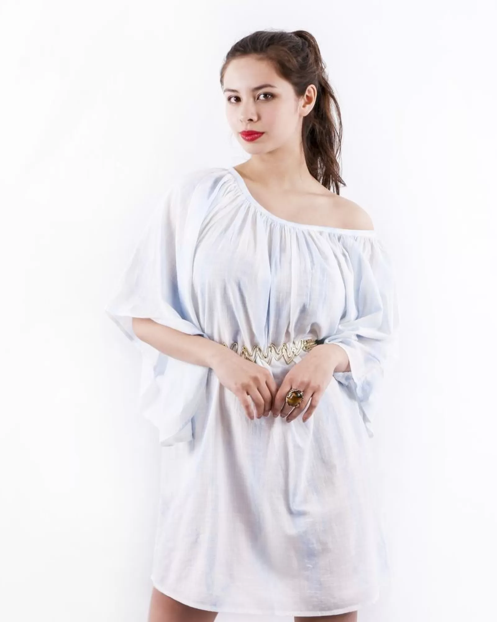 La Piscine Paris Robe chauve souris he Paradis Blanc Store