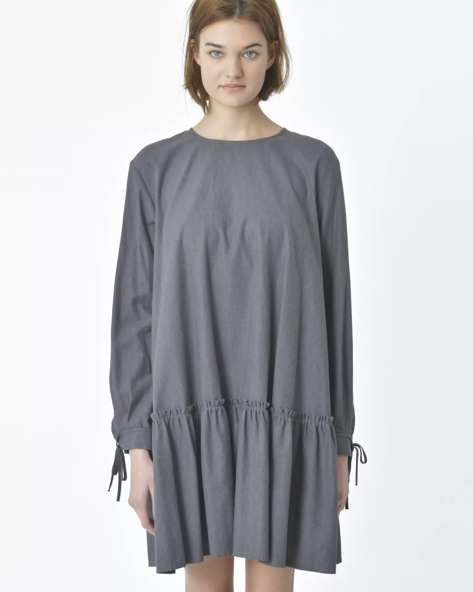 La Piscine Paris Robe courte e à volants Bohelle Gris Cheap