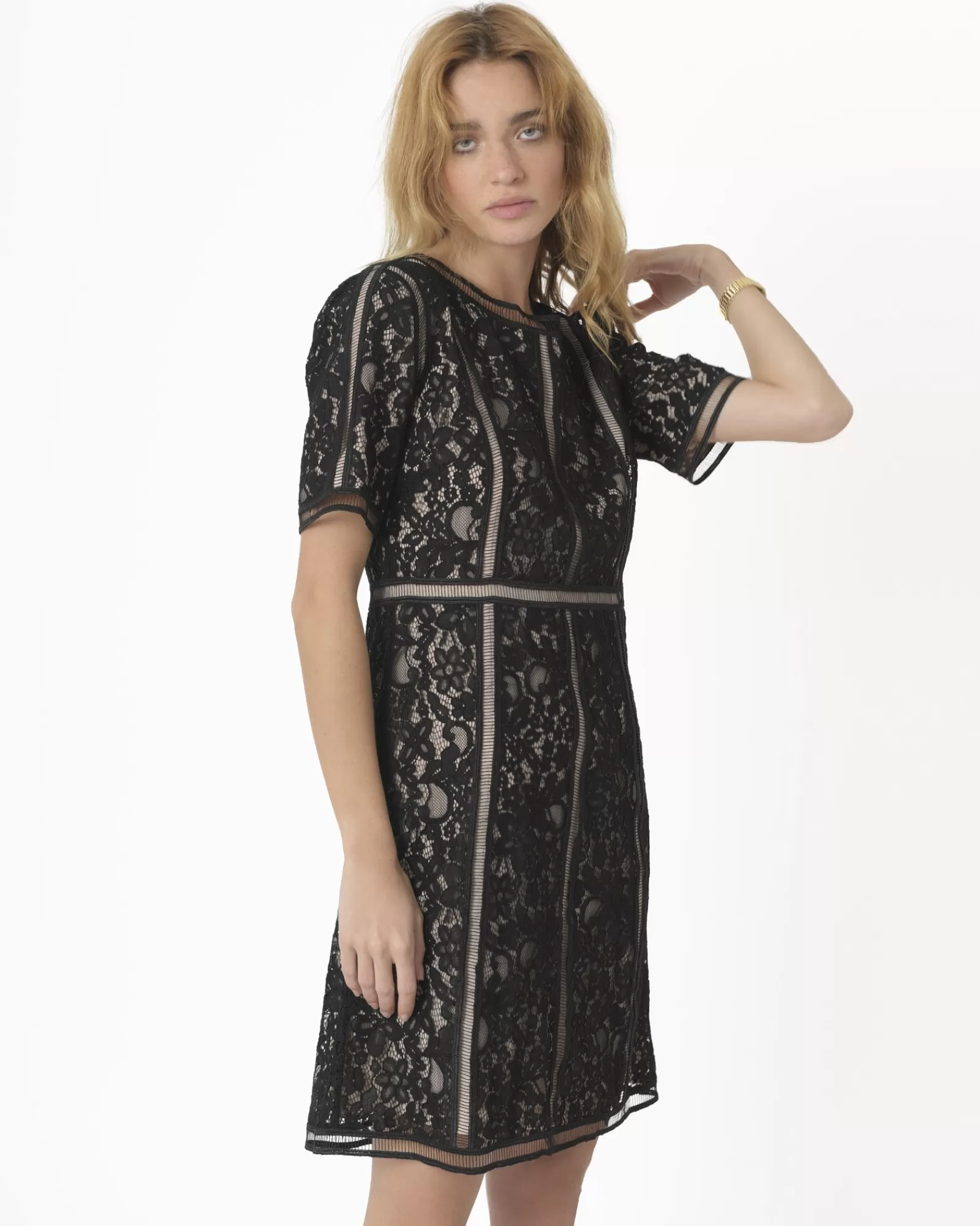 La Piscine Paris Robe en dentelle Edward Achour Noir Store