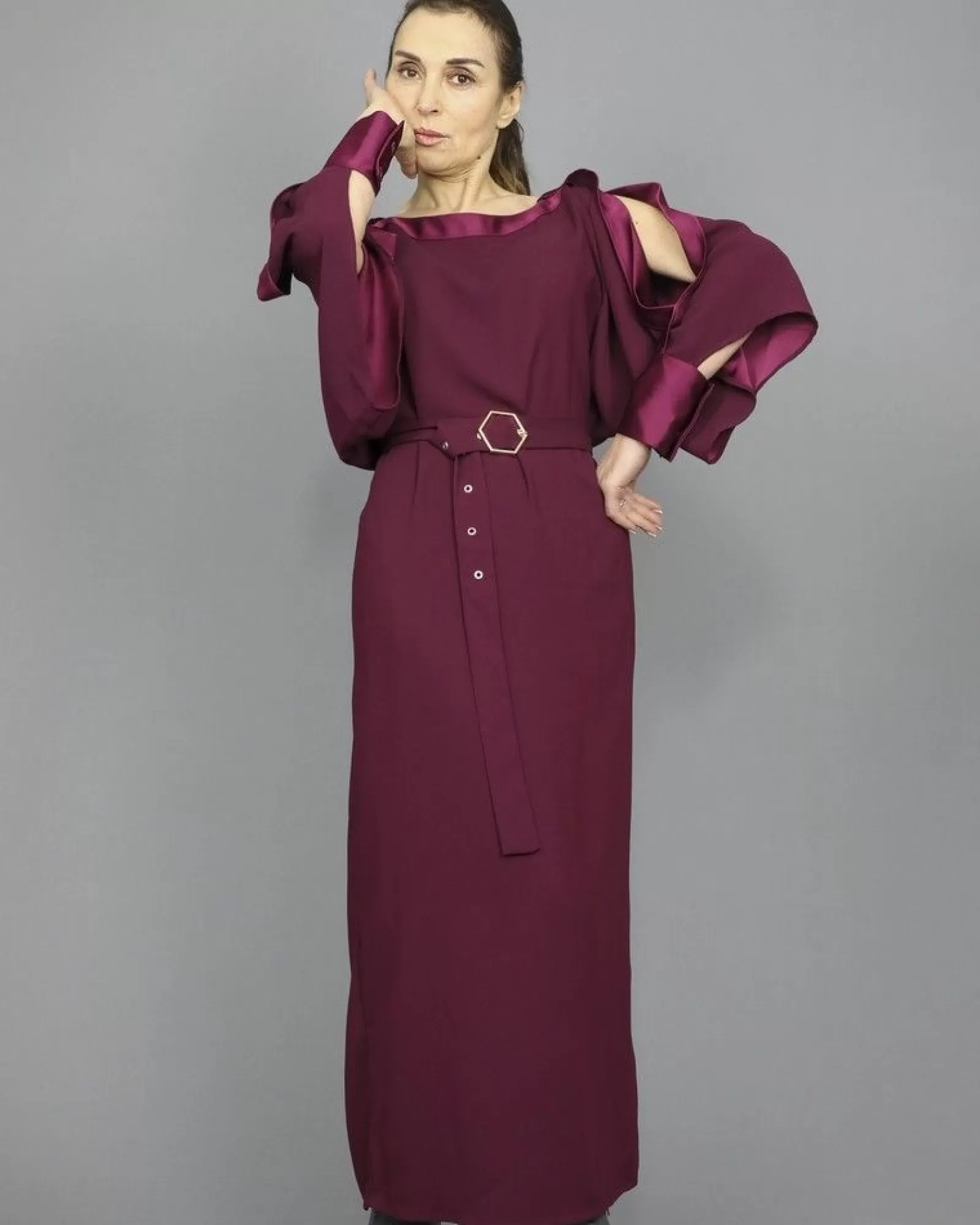 La Piscine Paris Robe longue en crêpe à finitions satin Space Simona Corsellini Violet Clearance