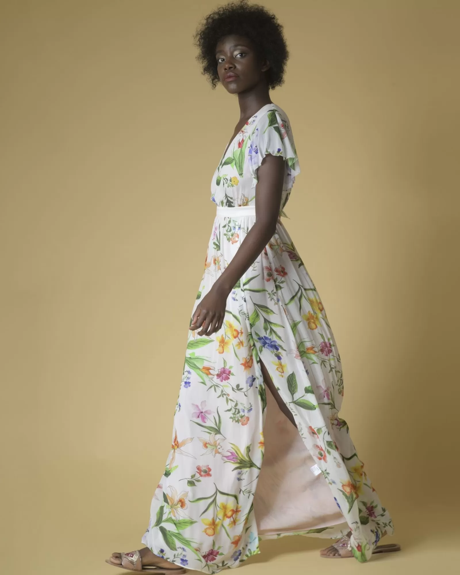 La Piscine Paris Robe longue en georgette à imprimé fleuri Nenette Blanc Cheap