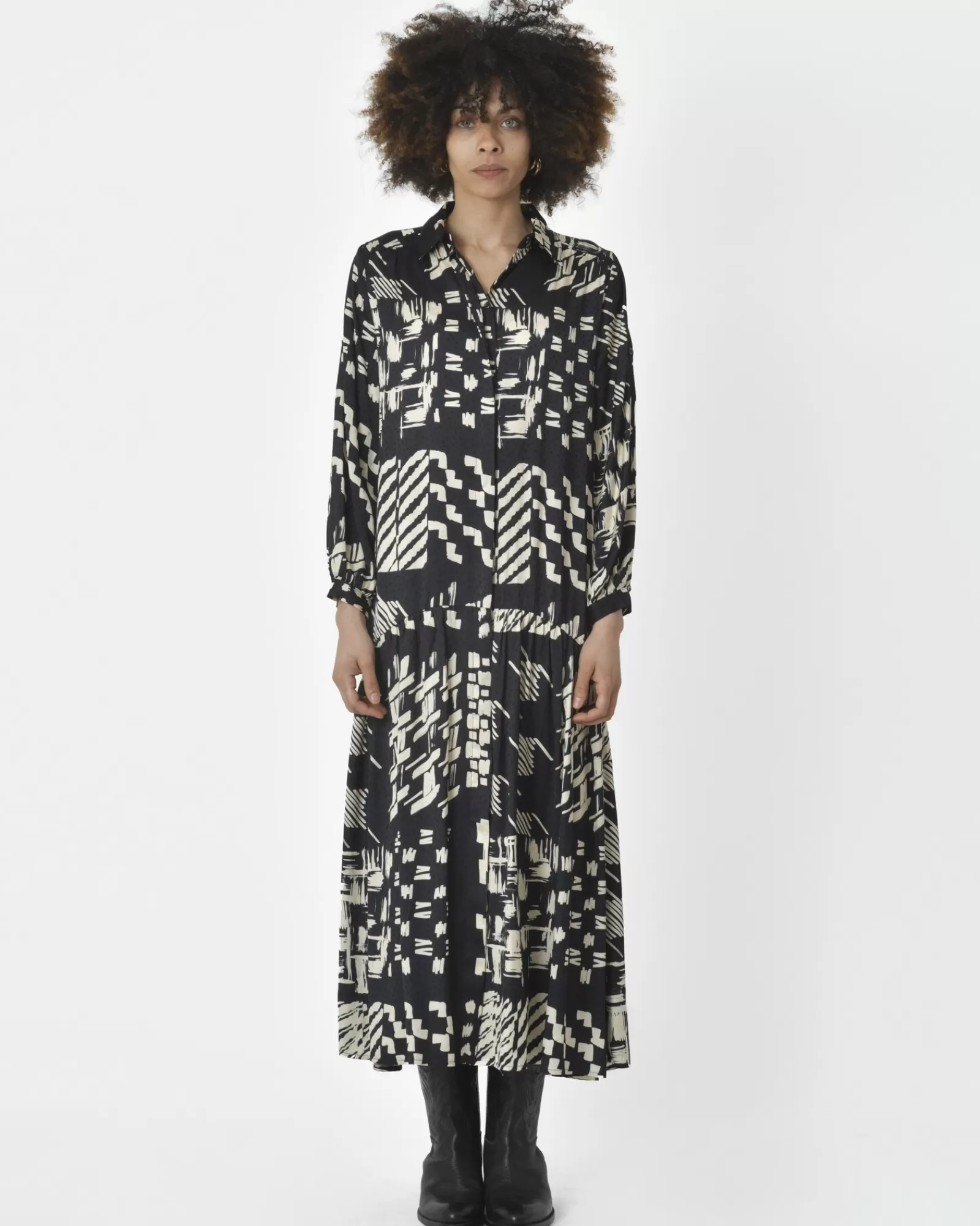La Piscine Paris Robe e à bouton Beatrice B Noir Online