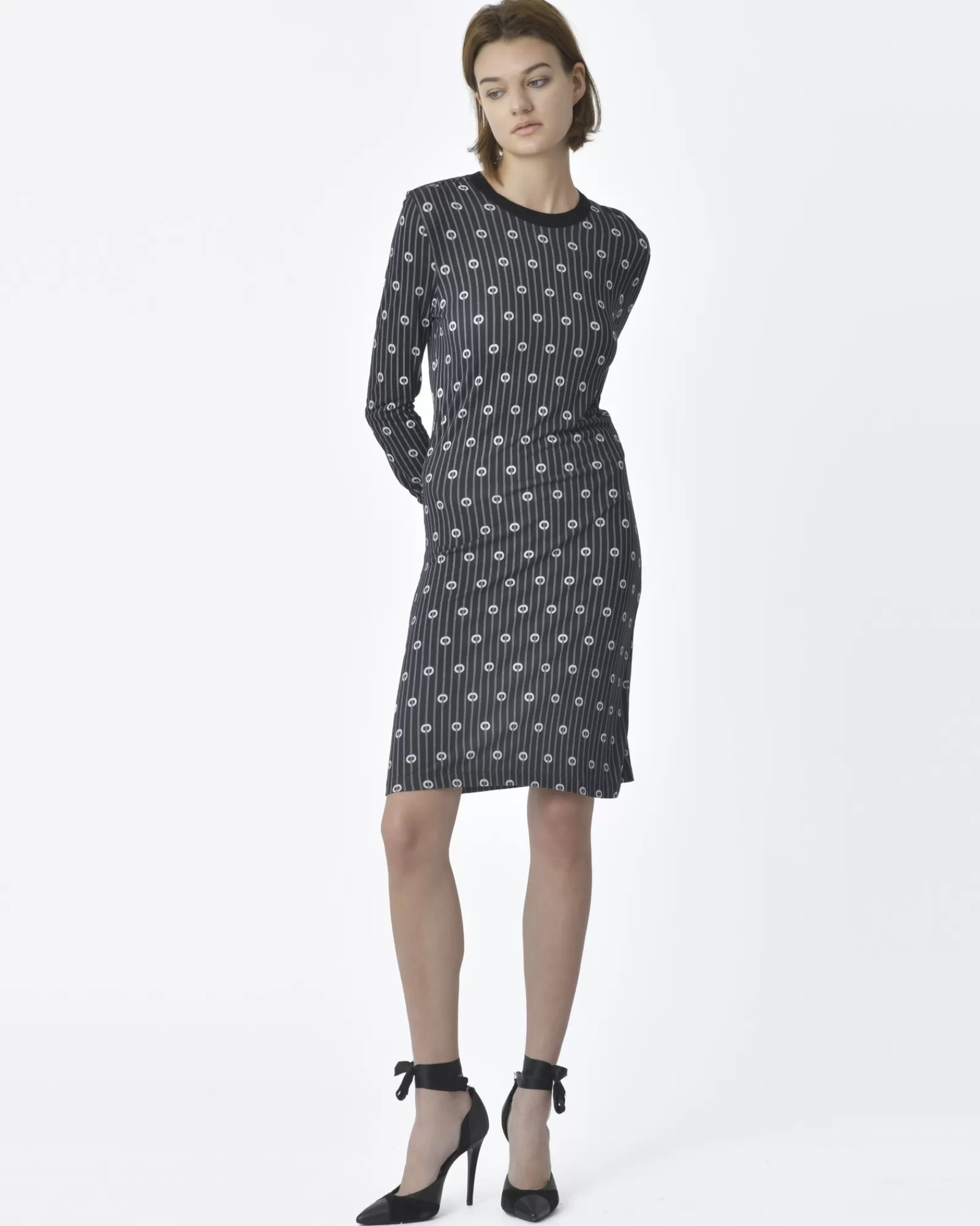 La Piscine Paris Robe e et blanche Carven Noir Sale