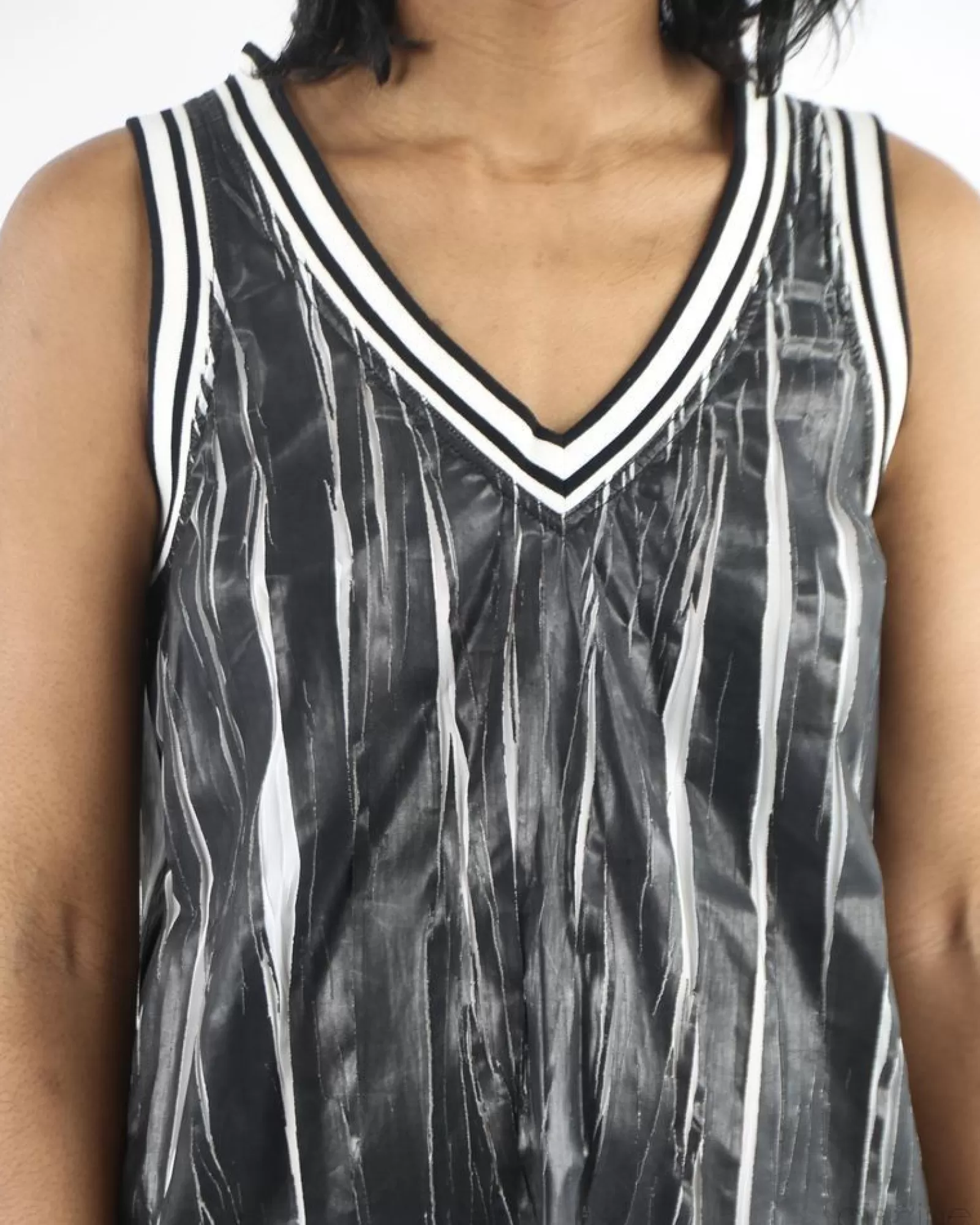 La Piscine Paris Robe e et blanche effet craquelé Damir Doma Noir Flash Sale