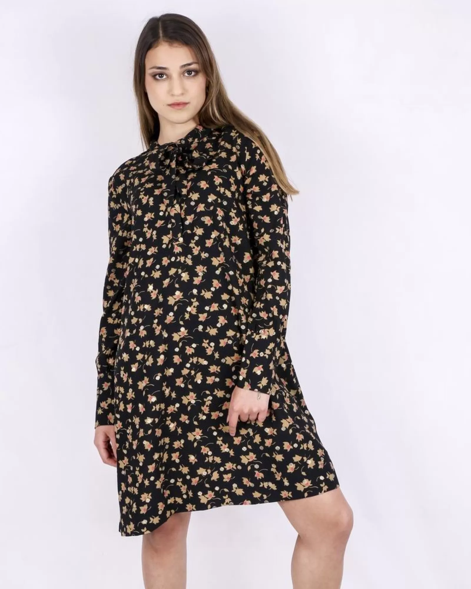 La Piscine Paris Robe e fleurie à col lavallière SVNTY Noir Clearance
