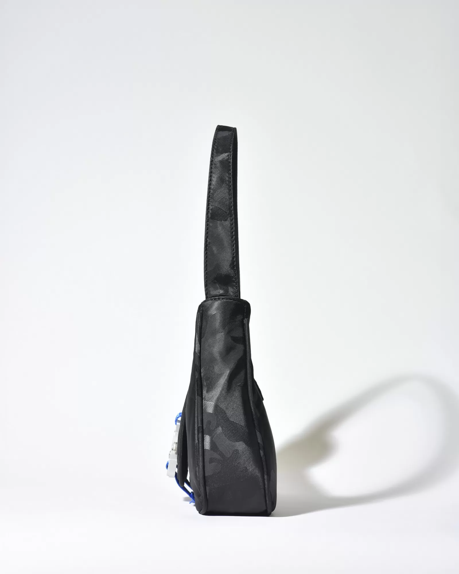 La Piscine Paris Sac à main en tissu technique imprimé à boucle Unclose Noir Cheap