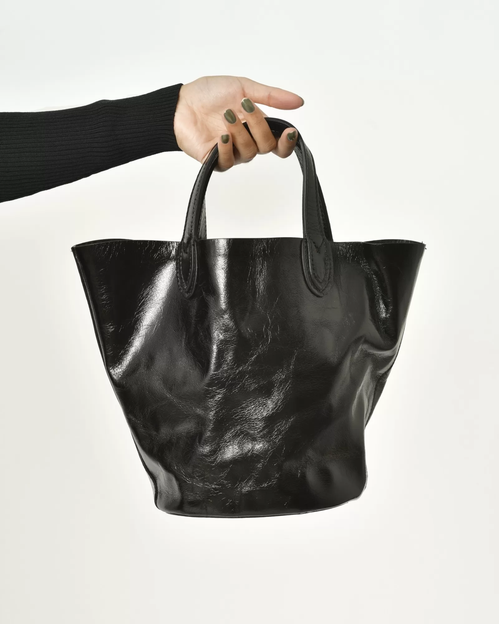 La Piscine Paris Sac a main en cuir verni Anita Bilardi Noir Store