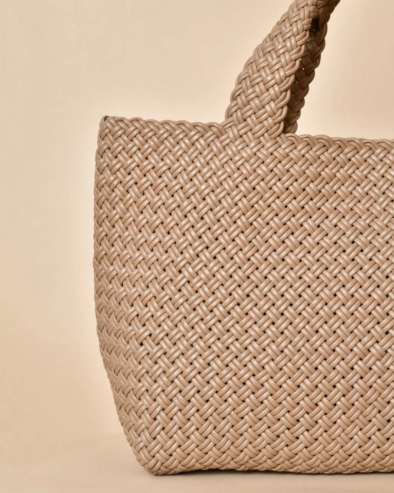 La Piscine Paris Sac porté épaule en cuir tressé Falorni Taupe Hot