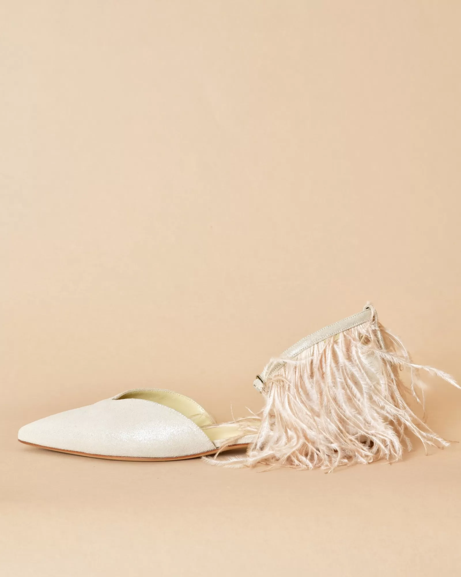 La Piscine Paris Sandales pointues avec lanières à plumes Lorena Antoniazzi Beige New