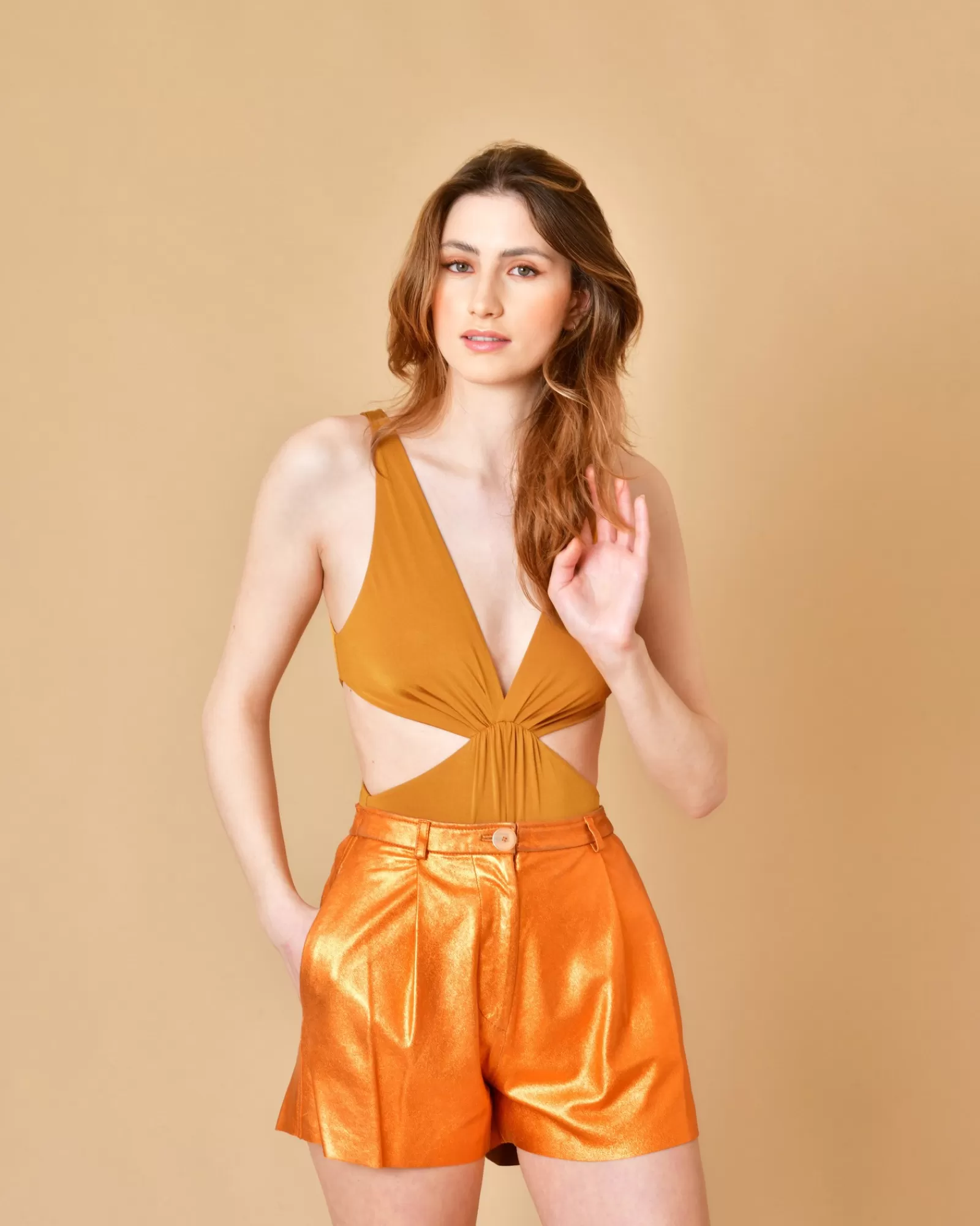 La Piscine Paris Short en cuir à pinces Forte-Forte Orange New