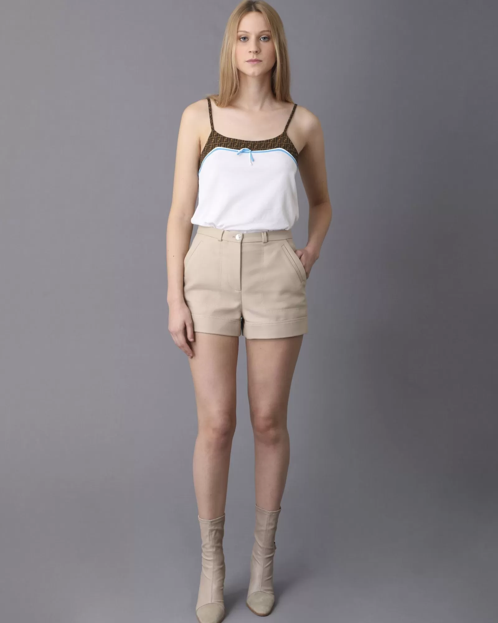 La Piscine Paris Short en laine à multi-poches Carven Beige Best